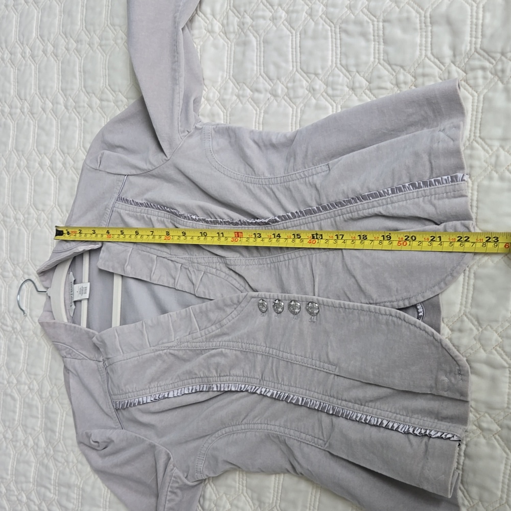 WHBM White House Black Market Grey Velvet Blazer with Grey Satin Trim Sz 4 - Picture 15 of 15